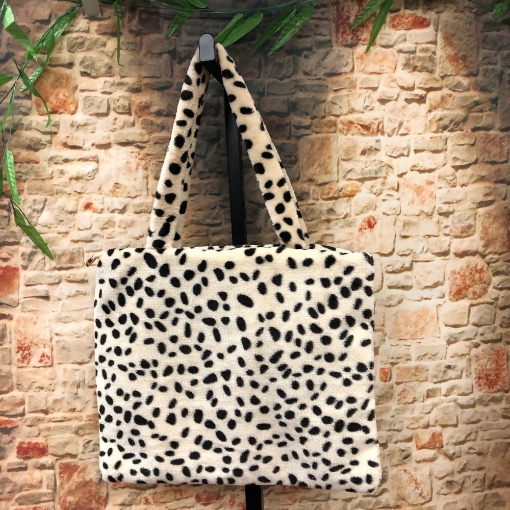 2/$25 New Plush Tote, Box 1